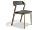 Merano Chair Natural Oak with Black Pad – Stylish Comfort